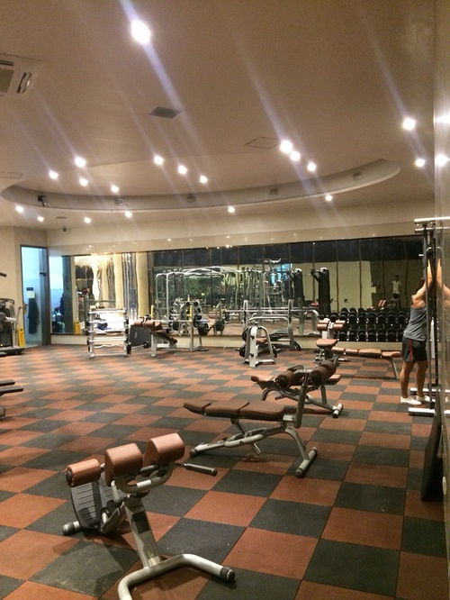 北京三元桥裘马都rain国际健身会所 含游泳 2张2年卡