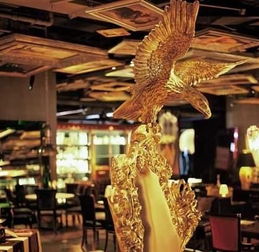 俏江南IPO前剥离兰会所，北京高端会所业务或成股价隐忧